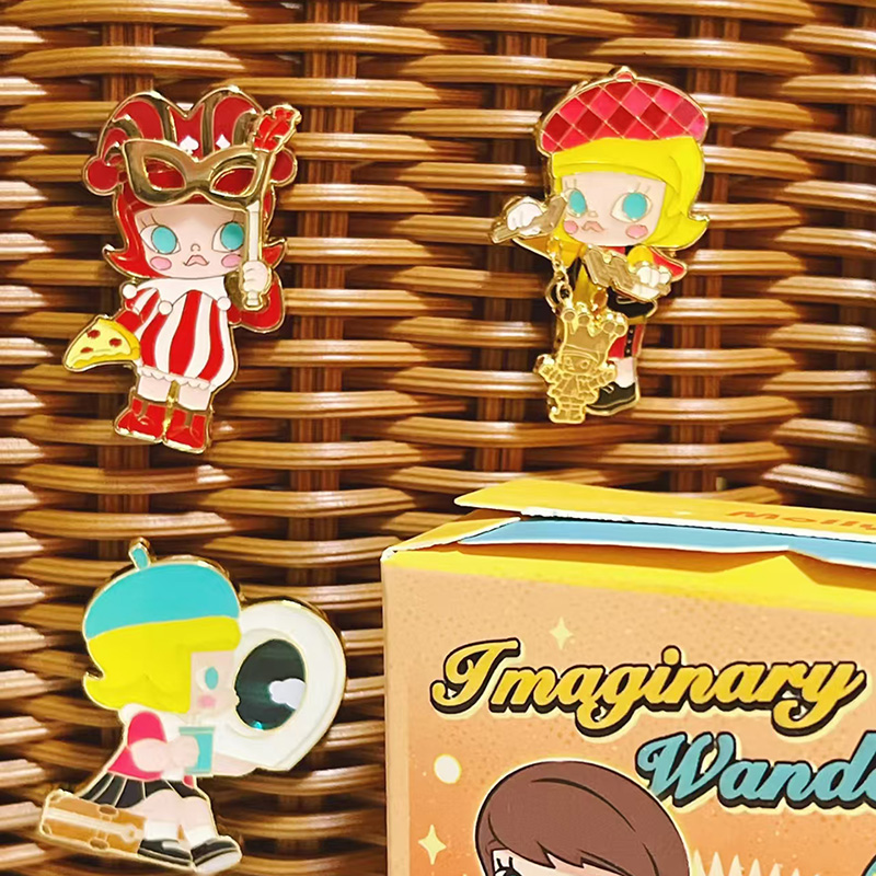 Pop Mart Molly Fantasy Gamin S - đánh giá và giá Home Security Product